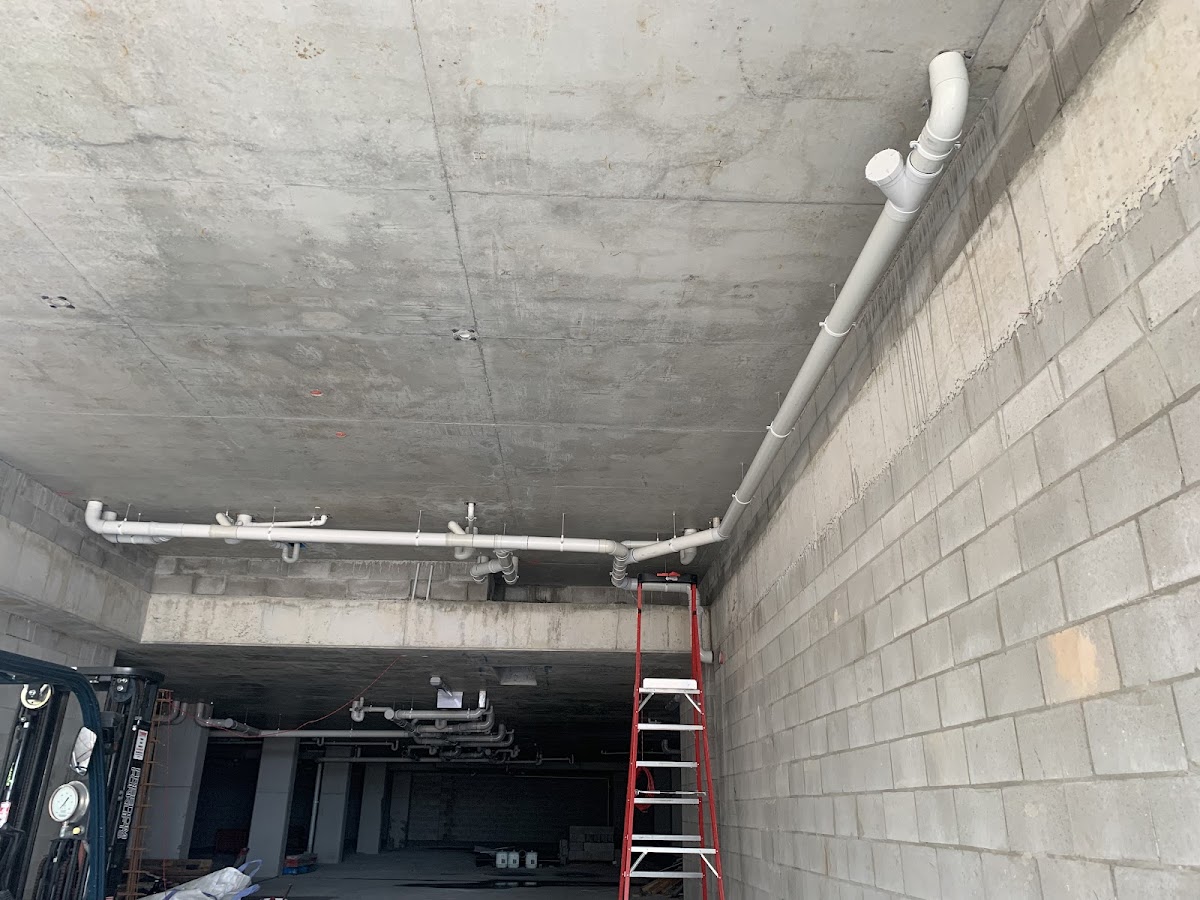 5 Points Plumbing And Gas - Labrador