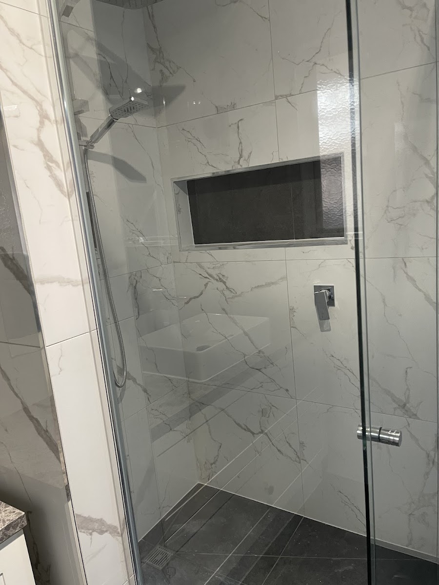 AM Tiling Services