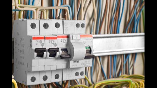 Ample Amp Electrician