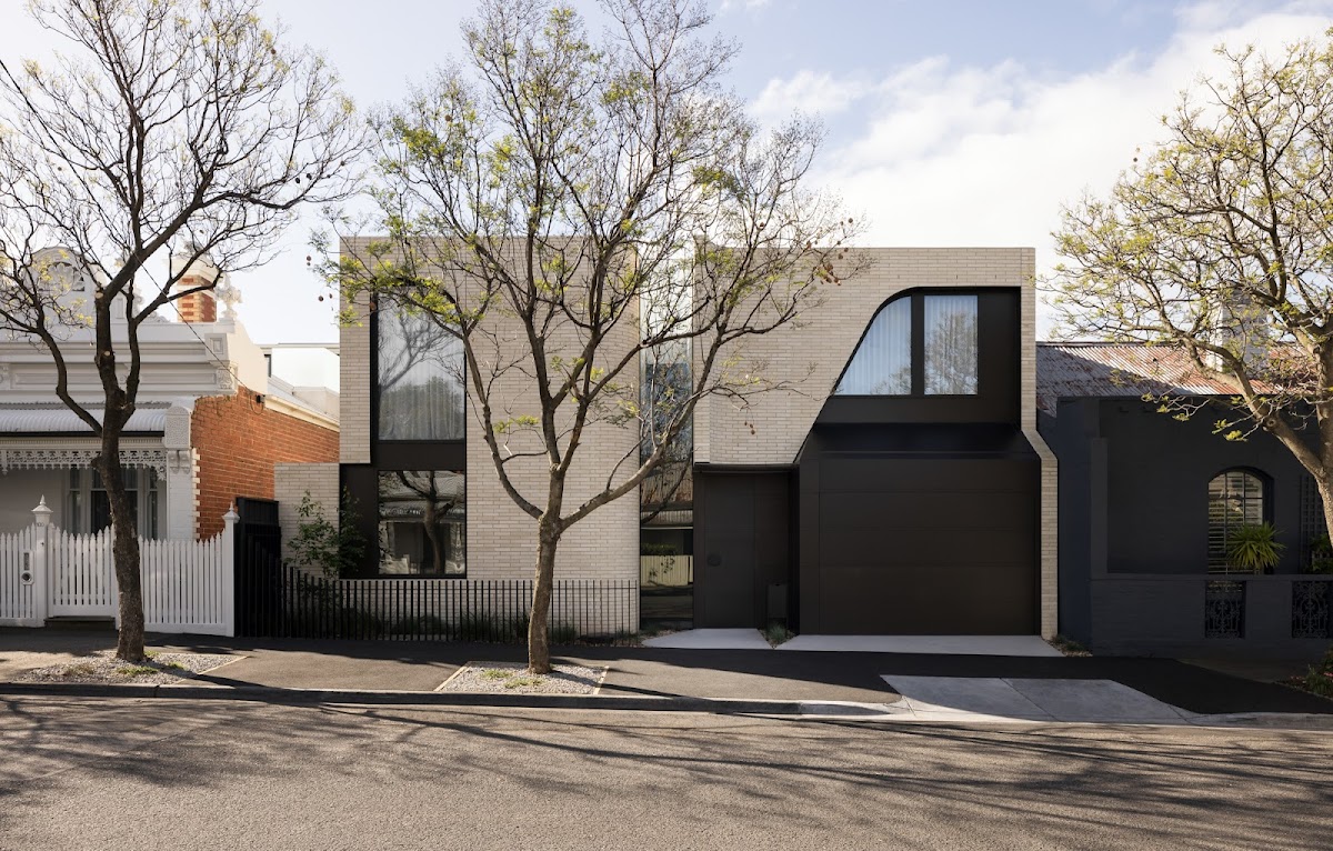 Arli Homes
