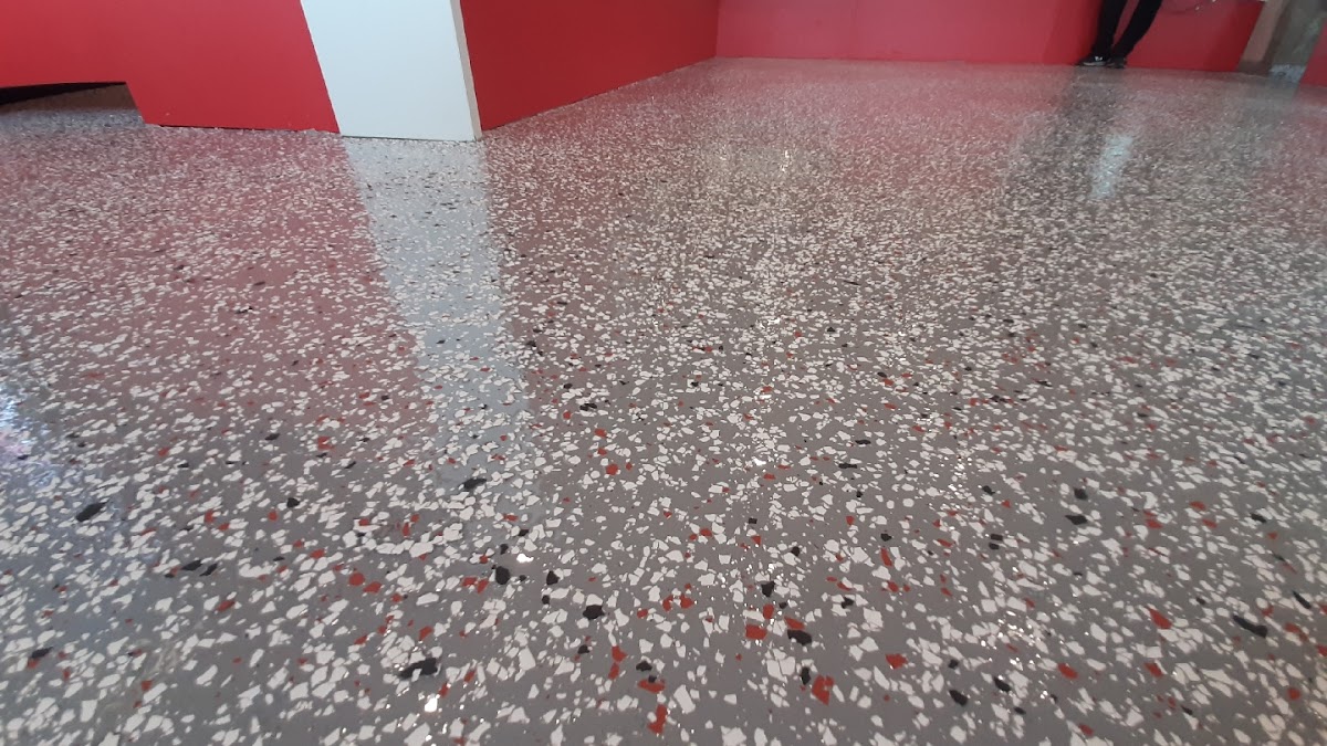 Aussie Spray Pave