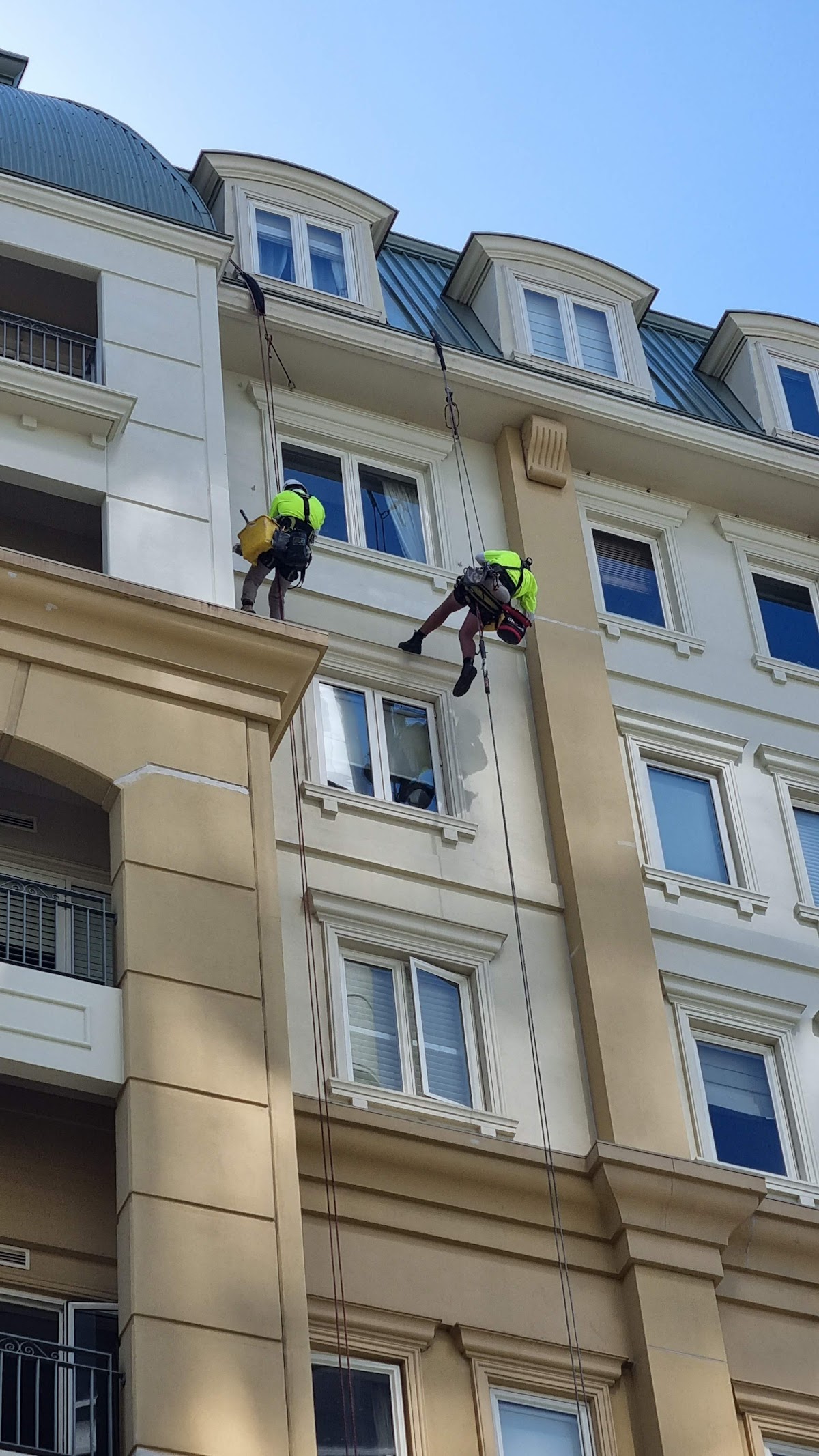 Avello Group | Commercial Painting & Remedial Solutions