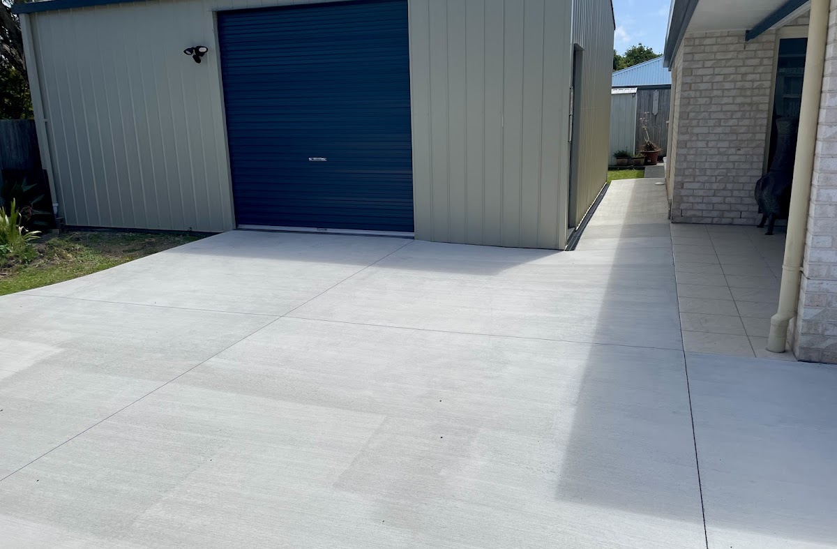 COMPLETE CONCRETE + COVERINGS