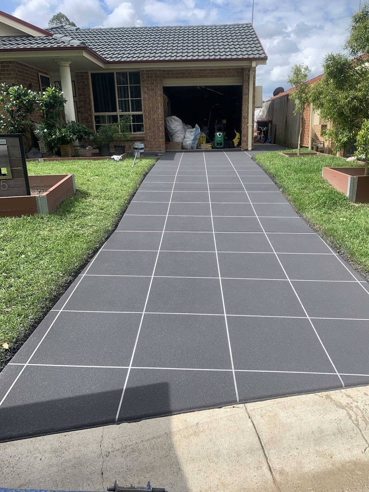 D & J Concrete Resurfacing & Landscaping