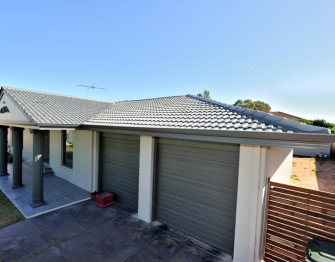 D & J Roofing