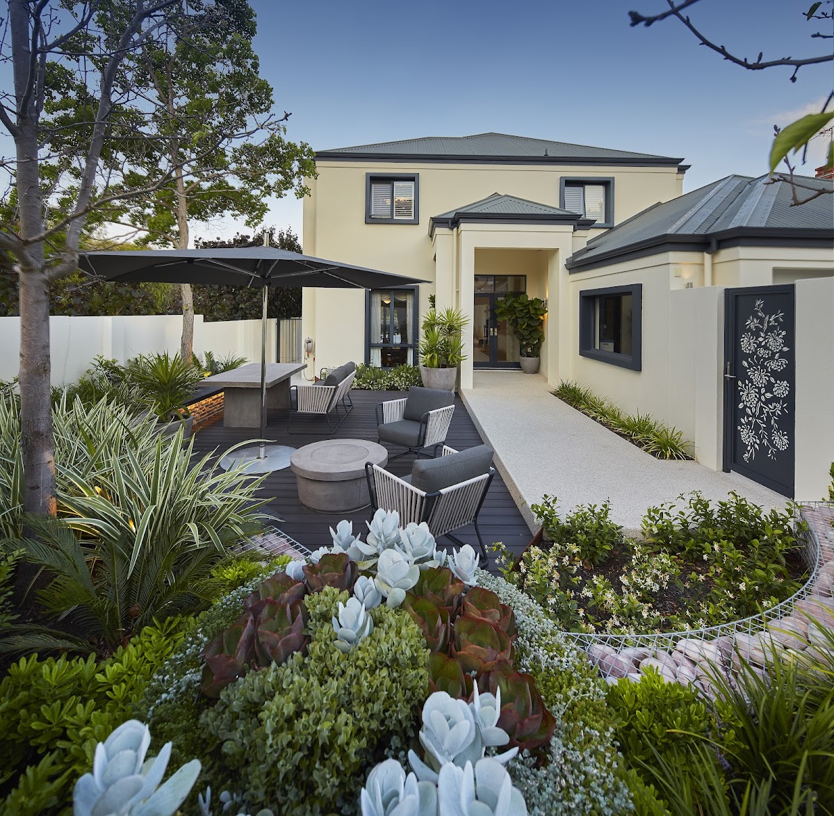 Deep Green Landscaping
