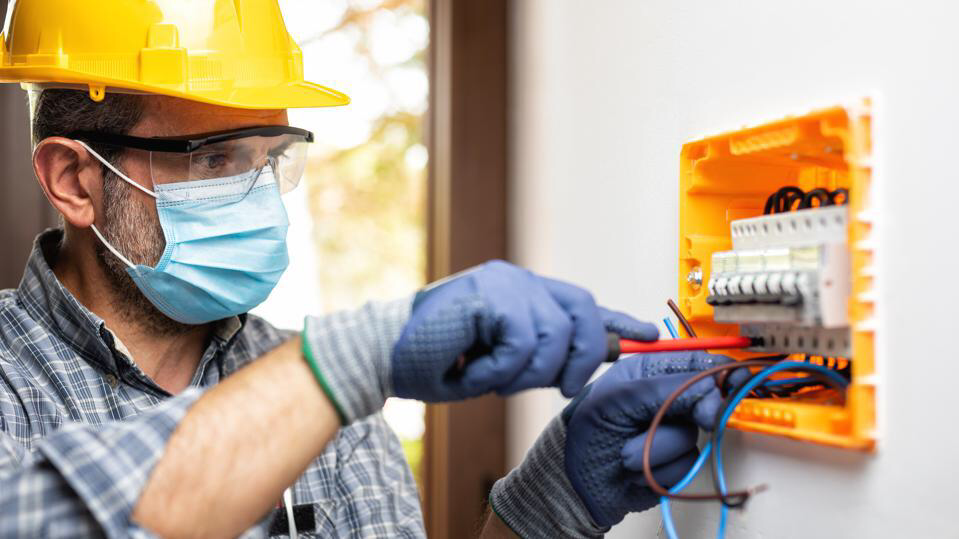 Direct Connect Electrical Contracting & Air Conditioning - Electrician Bunbury