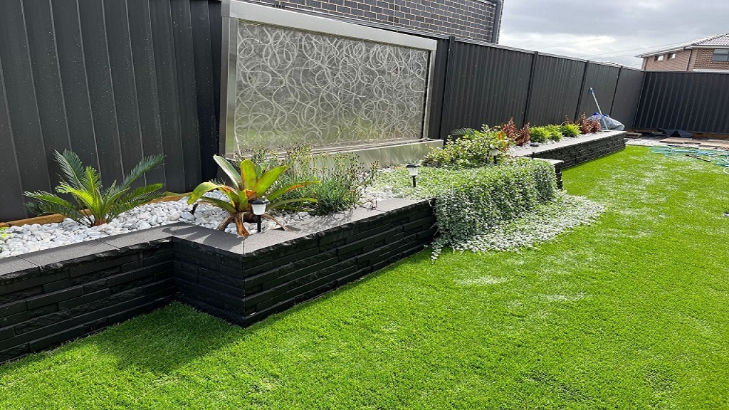 Dirt 2 Dazzle Landscaping. By Sahara Gardens