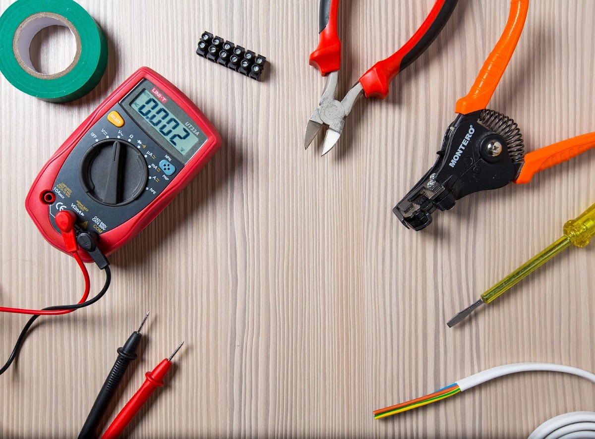 Electroco - Licenced Electrician
