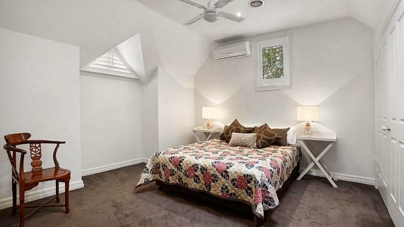 EM-ES PAINTER & DECORATING SERVICES