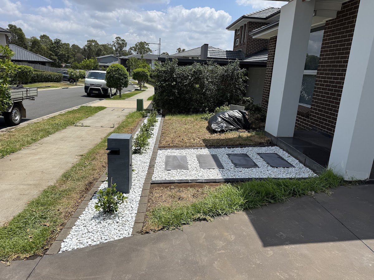 Fencing and Landscaping Experts