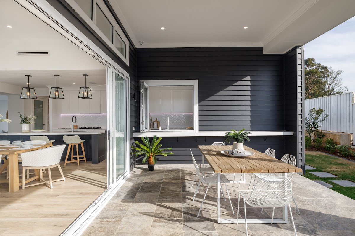 G.J. Gardner Homes - North Richmond Display (Blue Water and Mandalay Design)