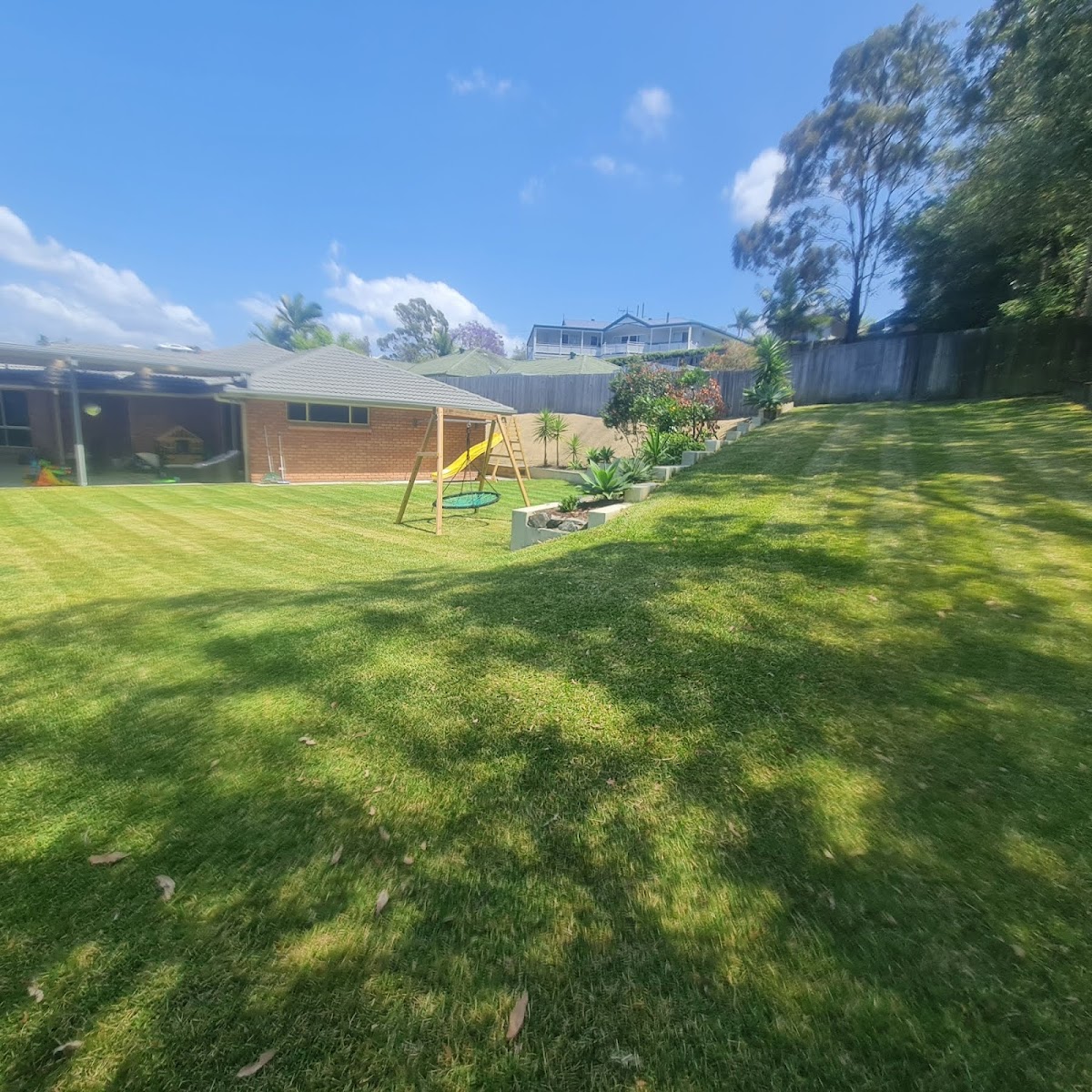 Gold Coast Lawn Mowing And Landscapes