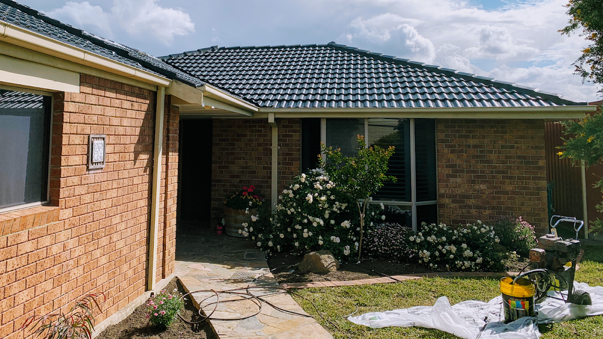 Hallmark Roofing & Home Solutions