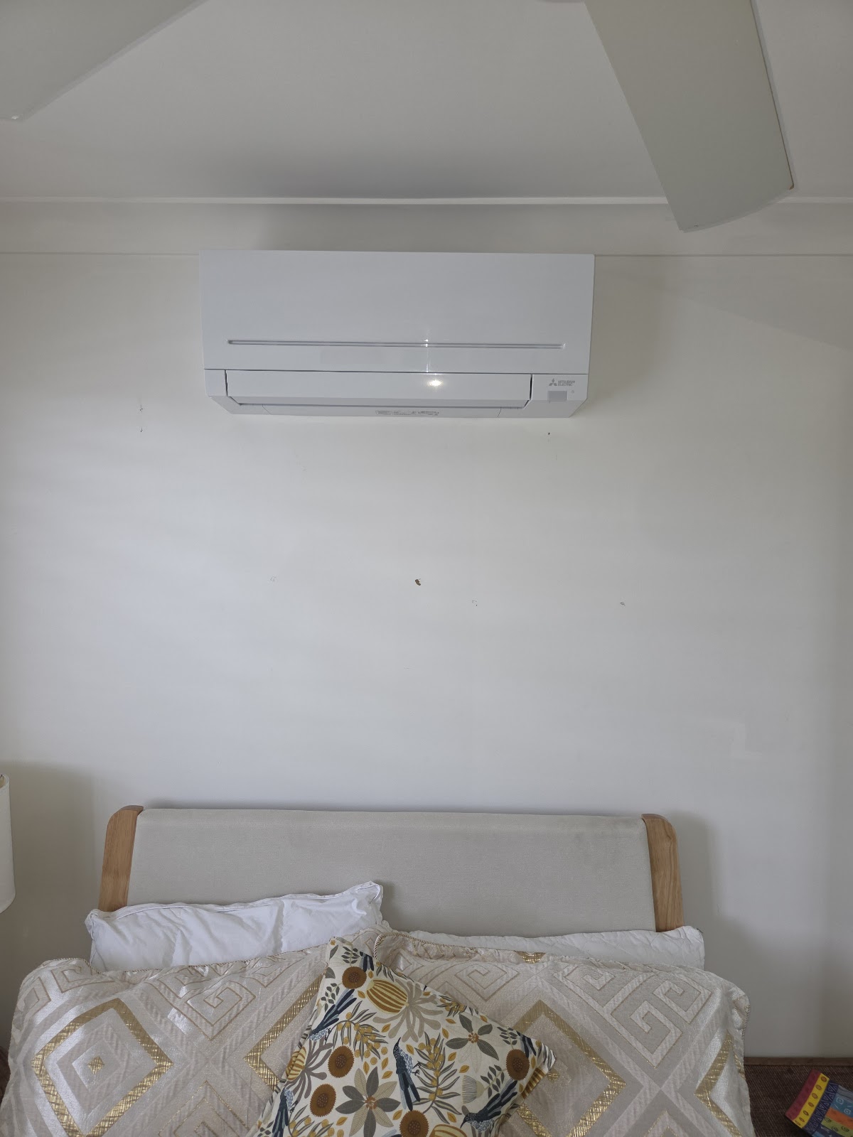 Halls Home Appliances & Air Conditioning