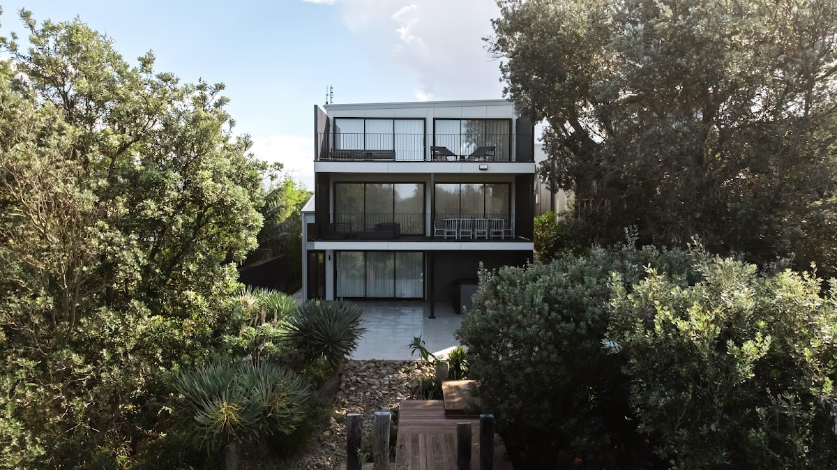 Holmes Building & Design