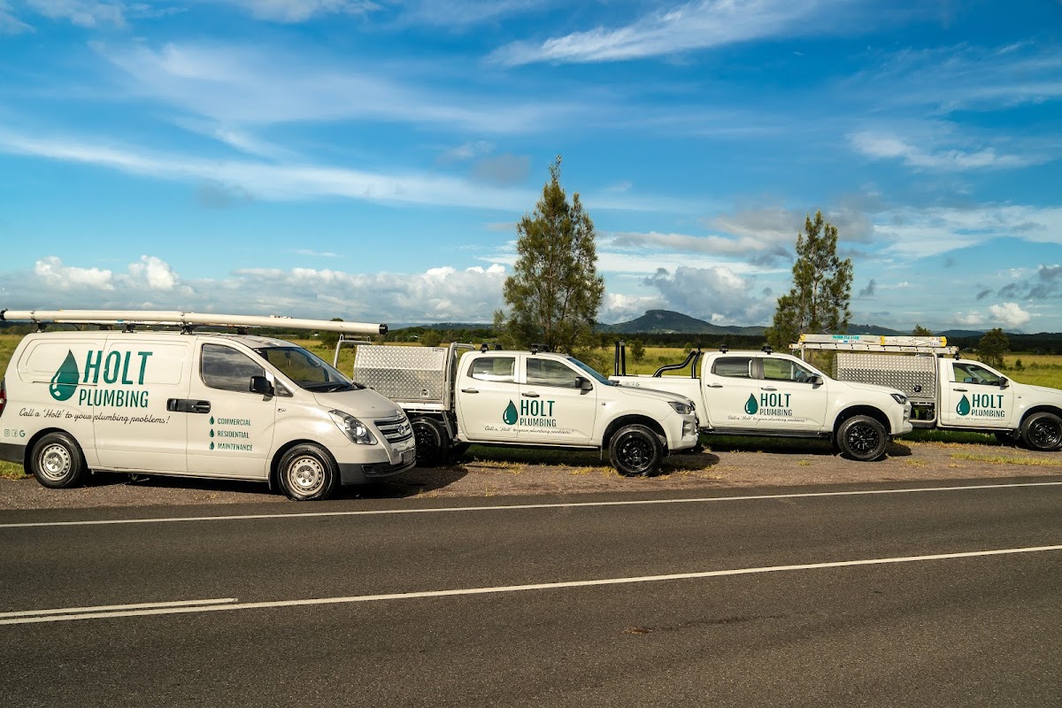 Holt Plumbing