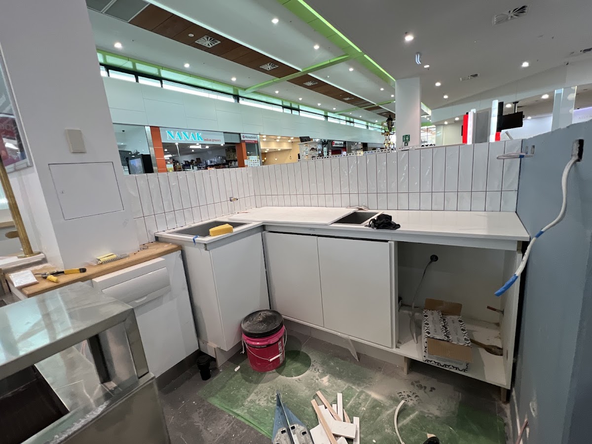 K&B tiling group