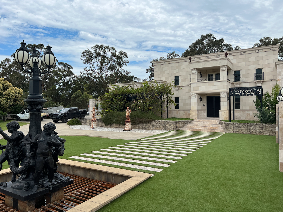 Landscape In Shape - Artificial Grass
