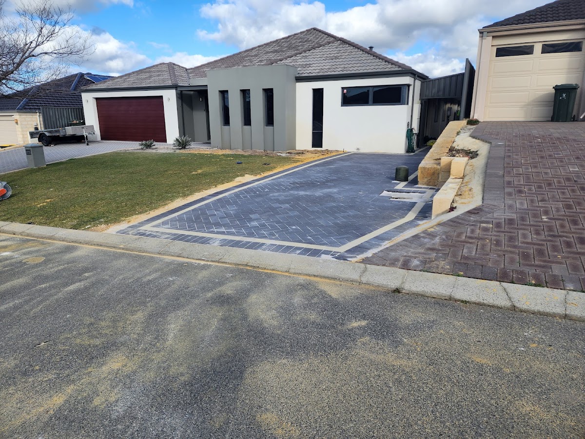 Lawns and More Landscaping