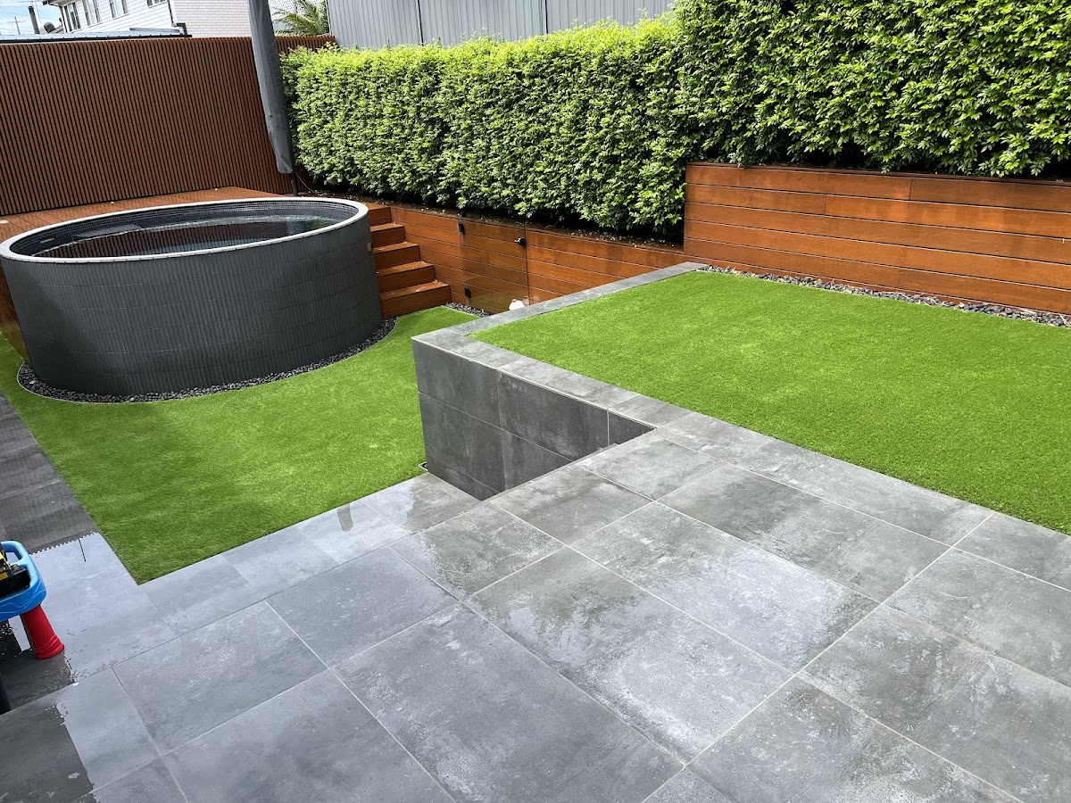 Living Green Outdoors