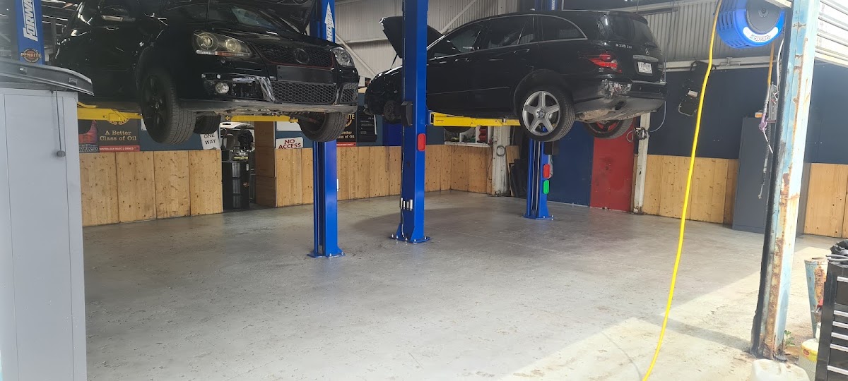 Lockerit Linemarking