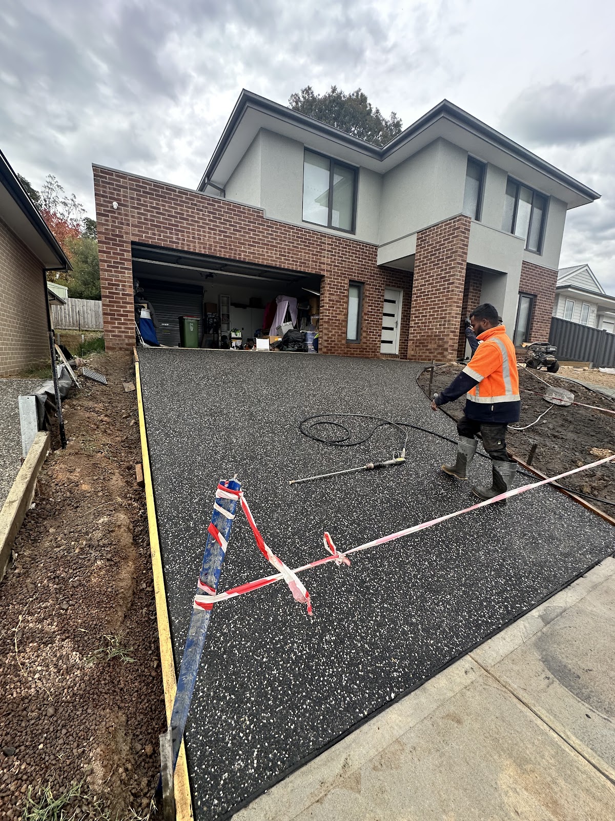 M&J CONCRETING AND LANDSCAPING PTY LTD