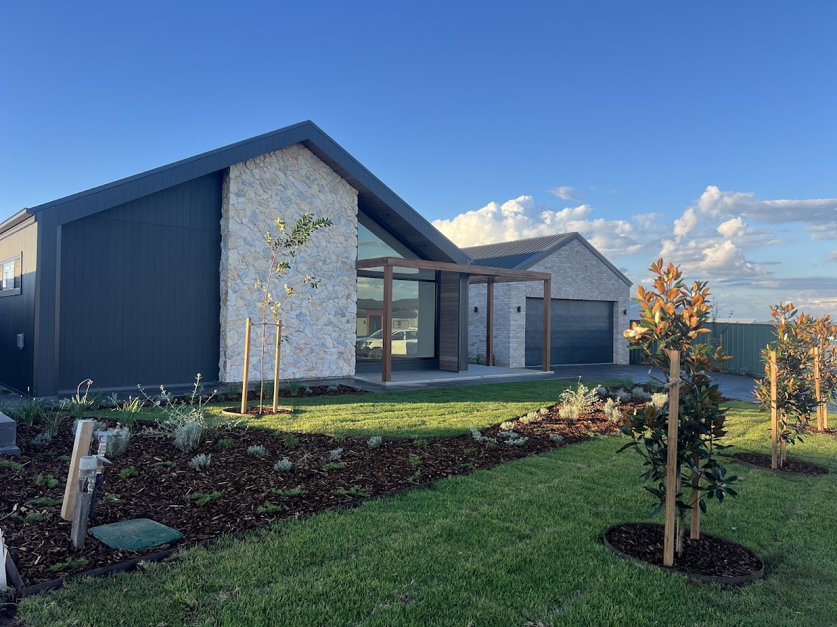 Mat Edwards Homes - Dubbo Custom Home Builder & Display Home