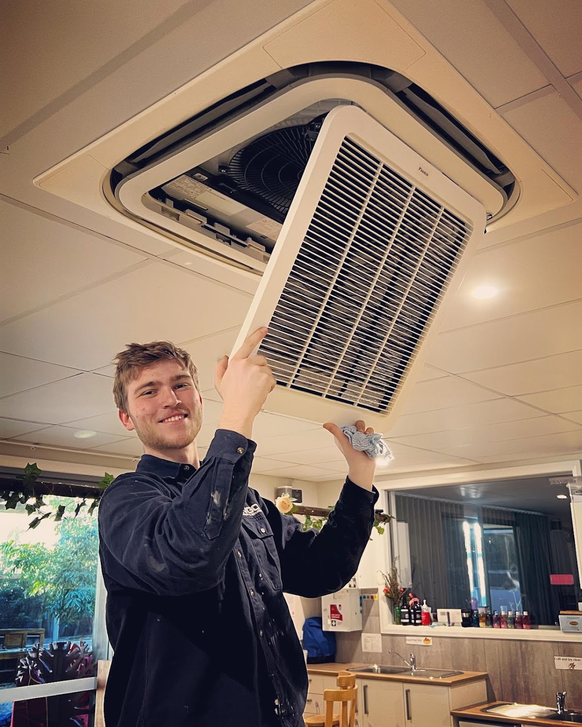 Nauticool Refrigeration & Air Conditioning