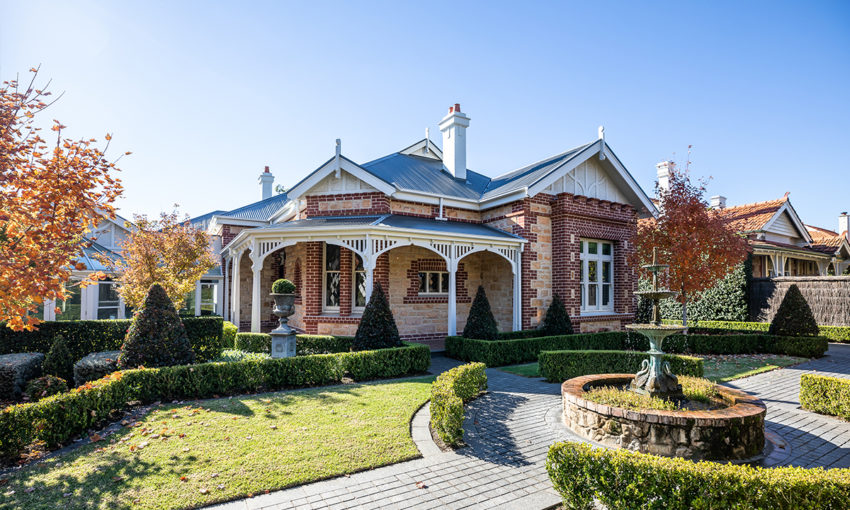 Olde Worlde Homes