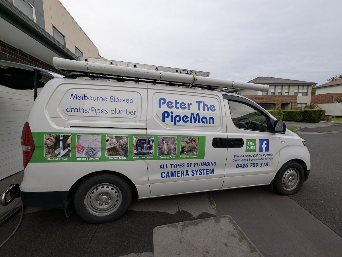 Peter the Pipe Man