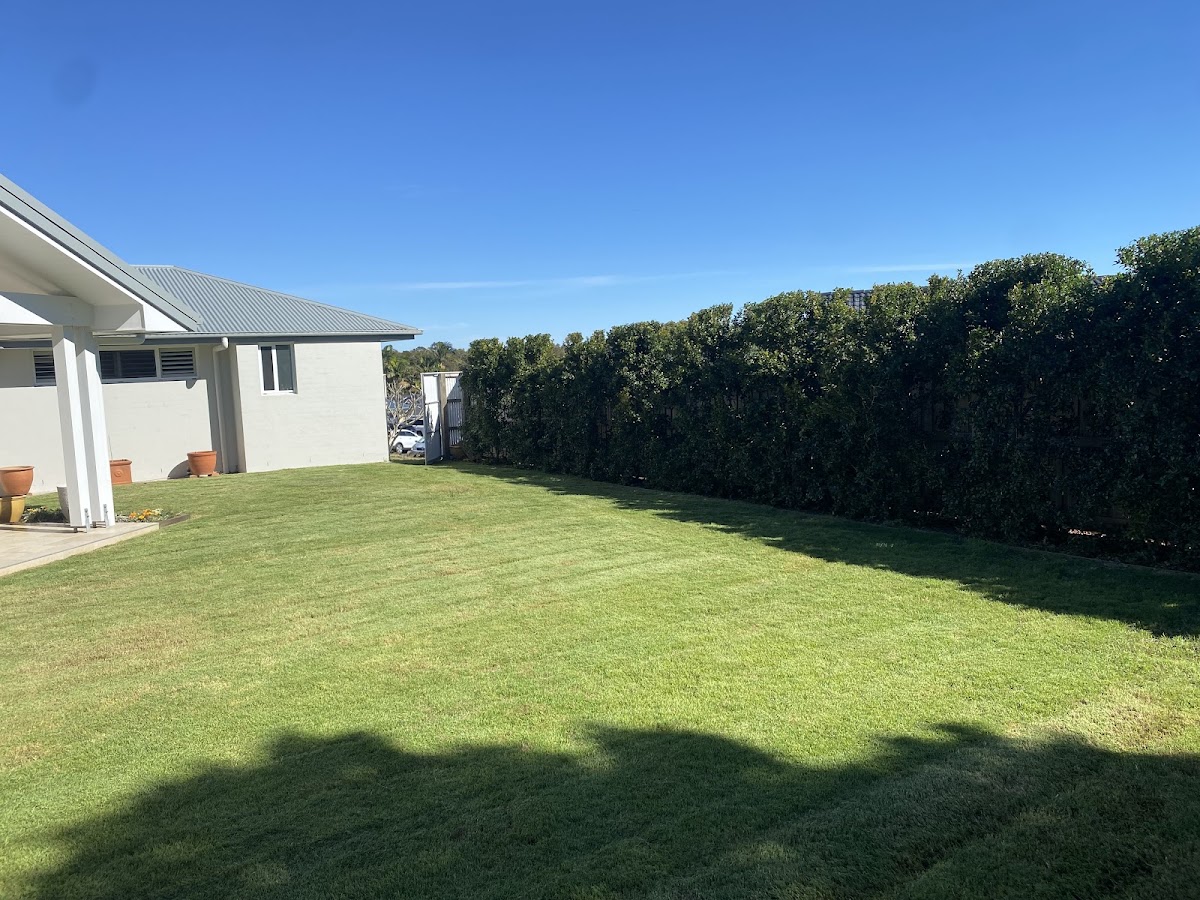 Plateau Grass & Gardens