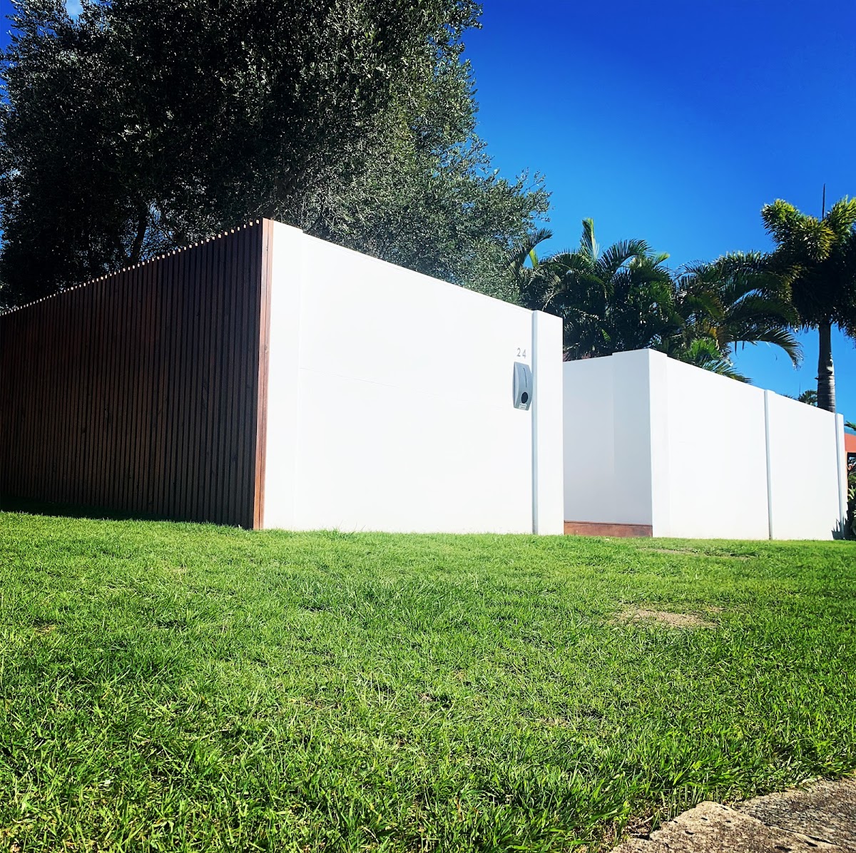 Qld Fence and Landscape