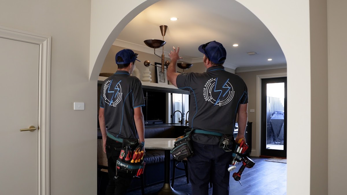 Revolve Energy Co now Level Electrical & Solar Mudgee