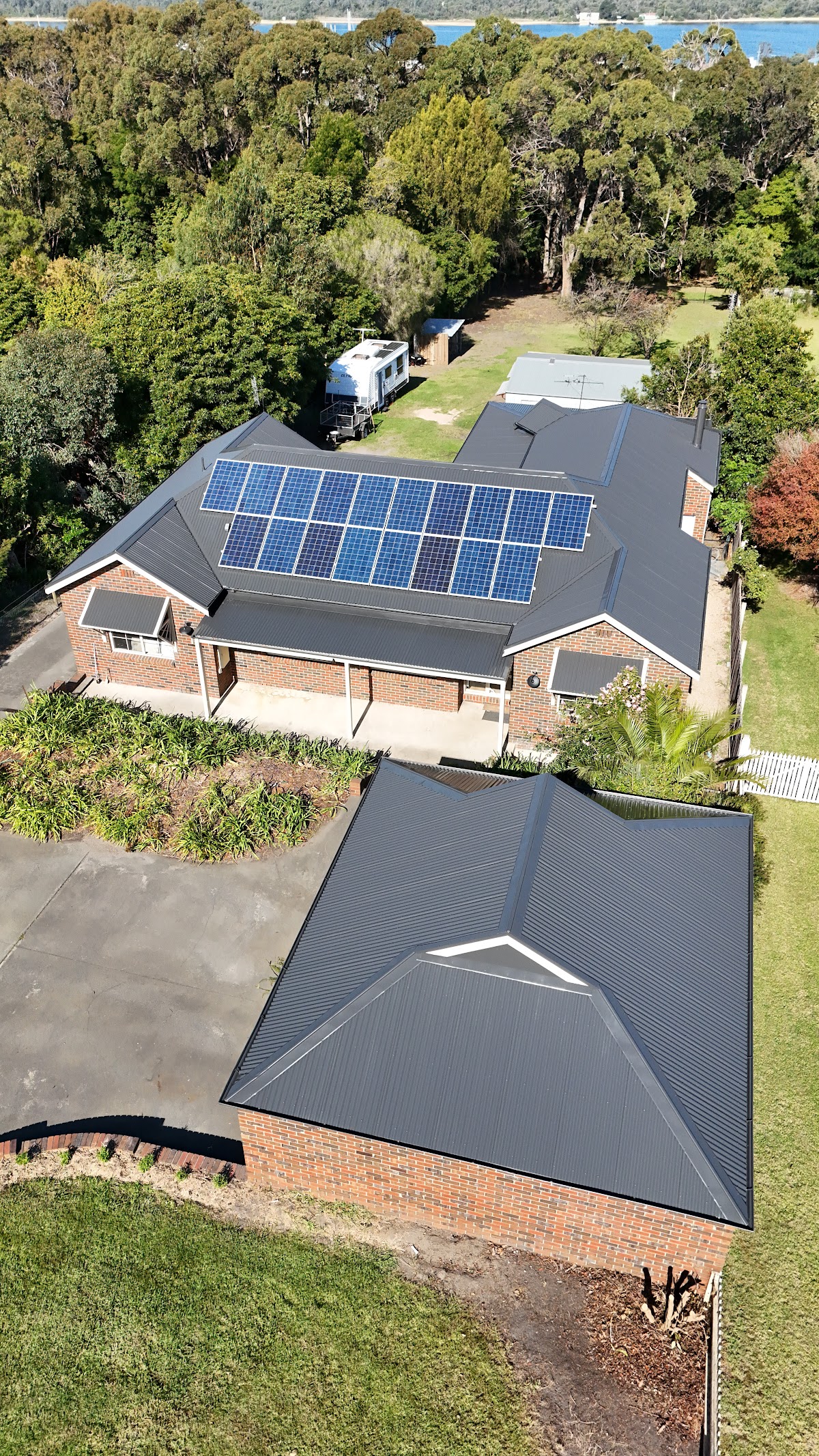 Riviera Roofing