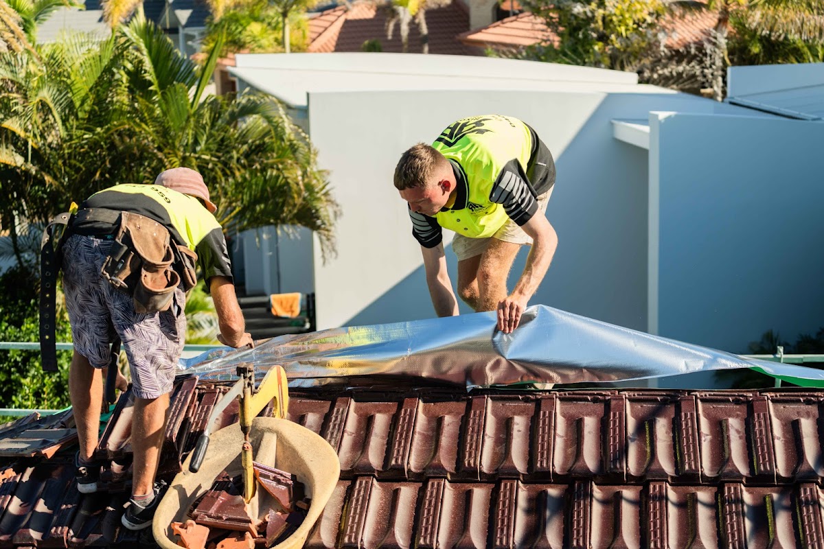 Rixon Roof Tiling