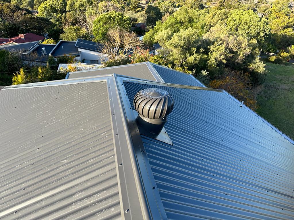 Rm Roof And Painting