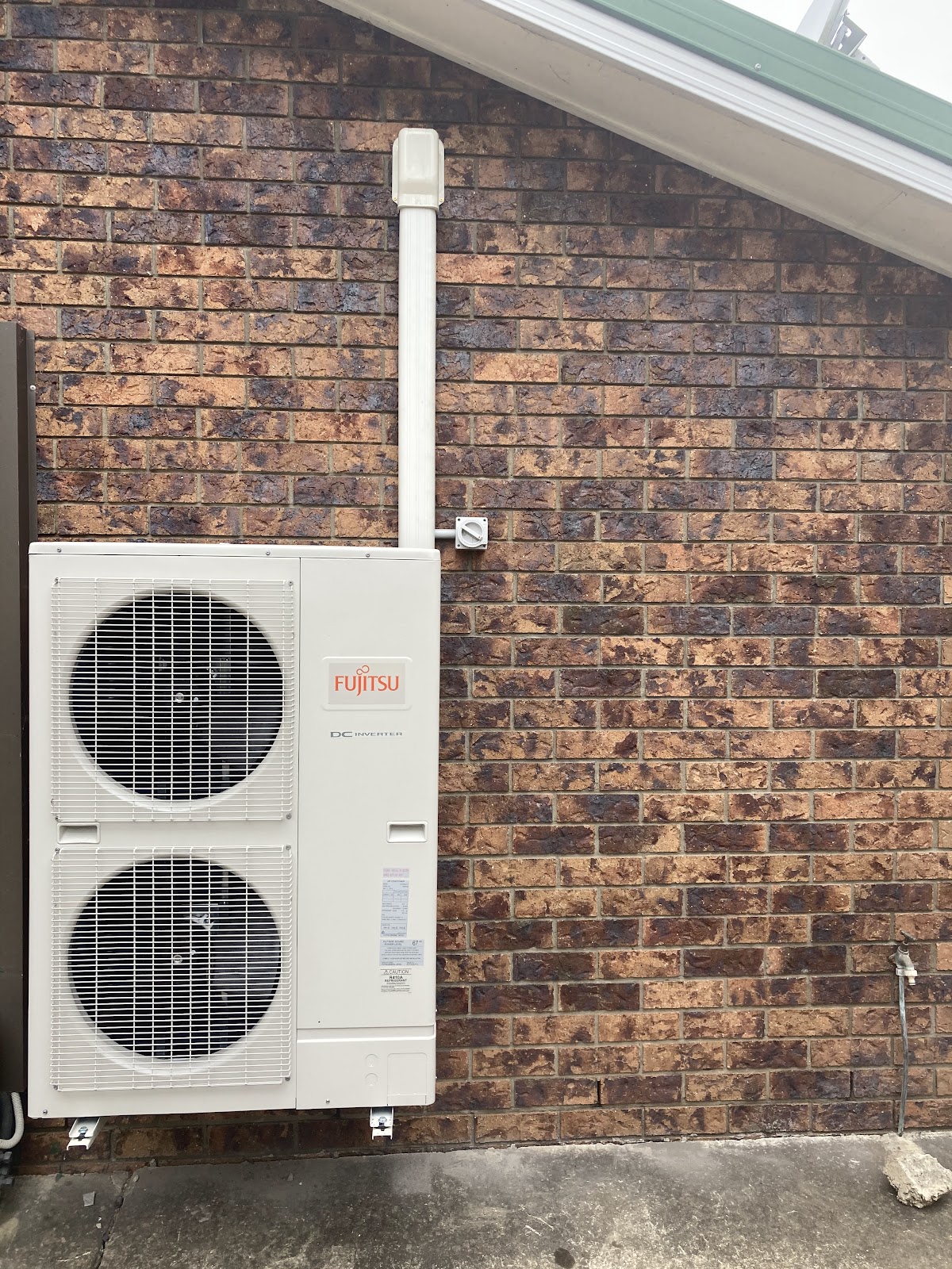 Rylec (Qld) Pty Ltd - Electrical - Air Conditioning - Commercial Refrigeration - Data - Solar