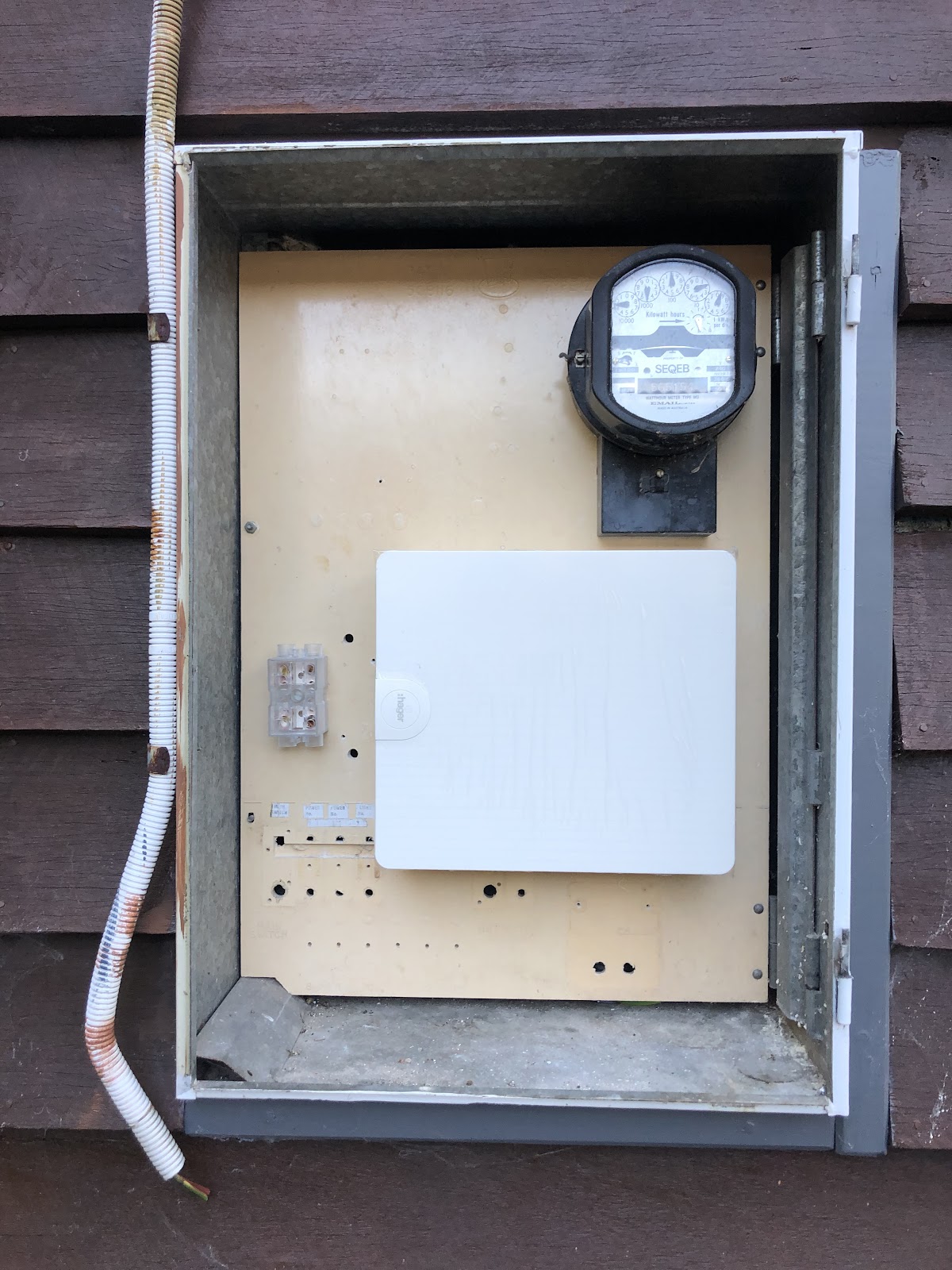Saunders Electrics