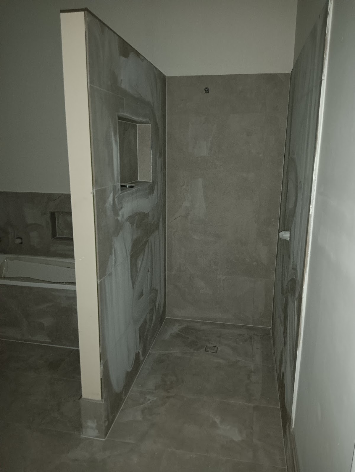 SKB Tiling Contractors