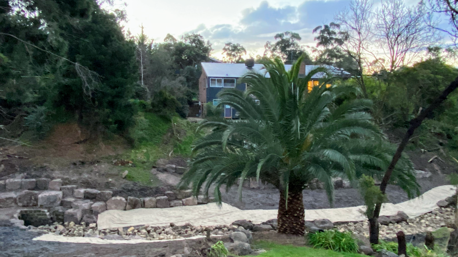 Southern Landscapes & Lawn Maintenance P/L