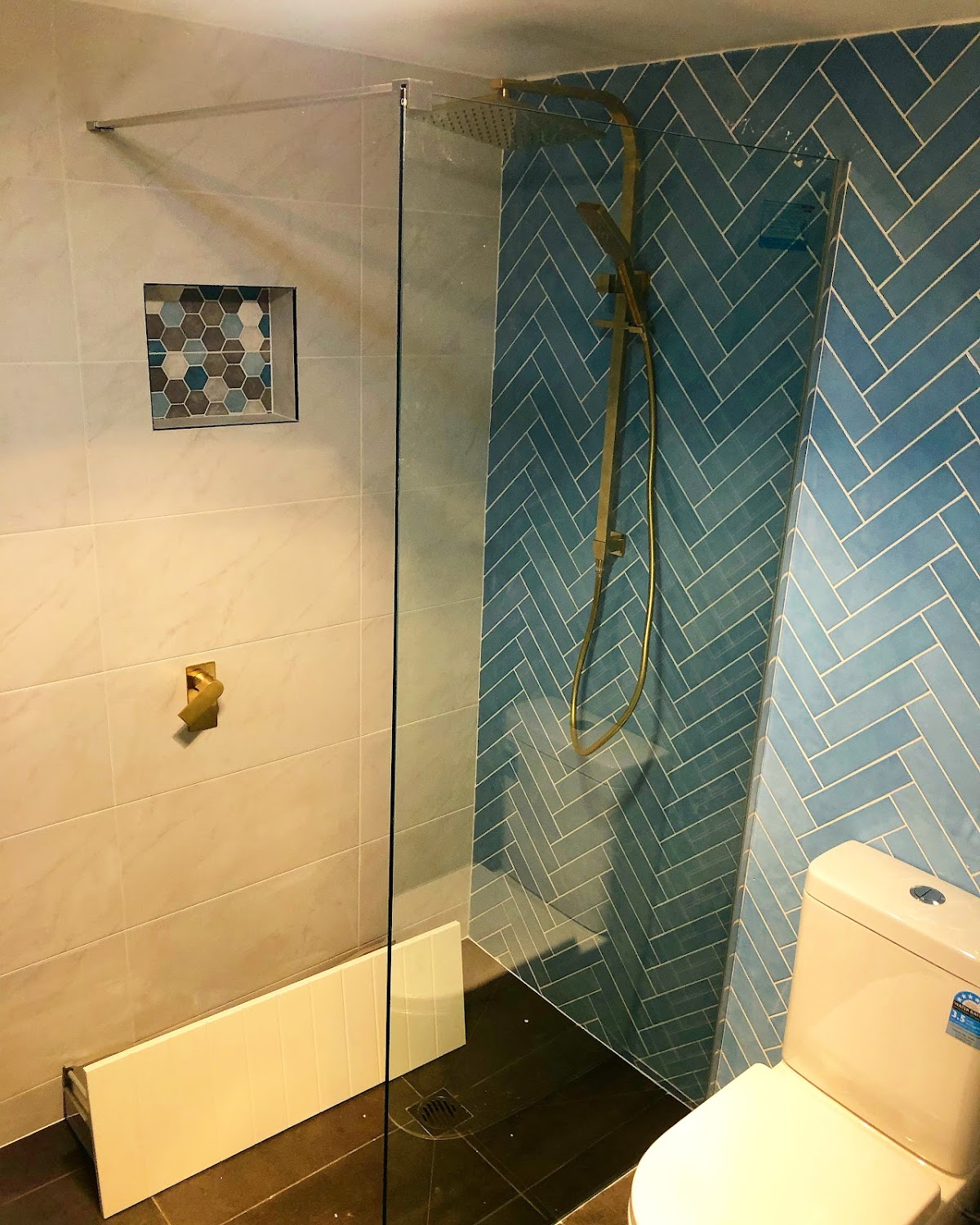 SRS Plumbing & Roofing