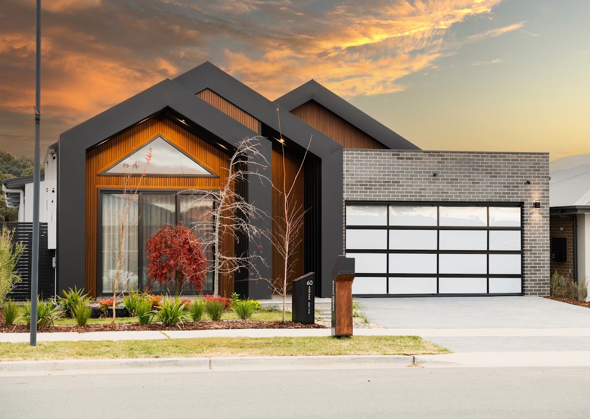 Sunny Homes - Googong Display Home (The Barn Style)