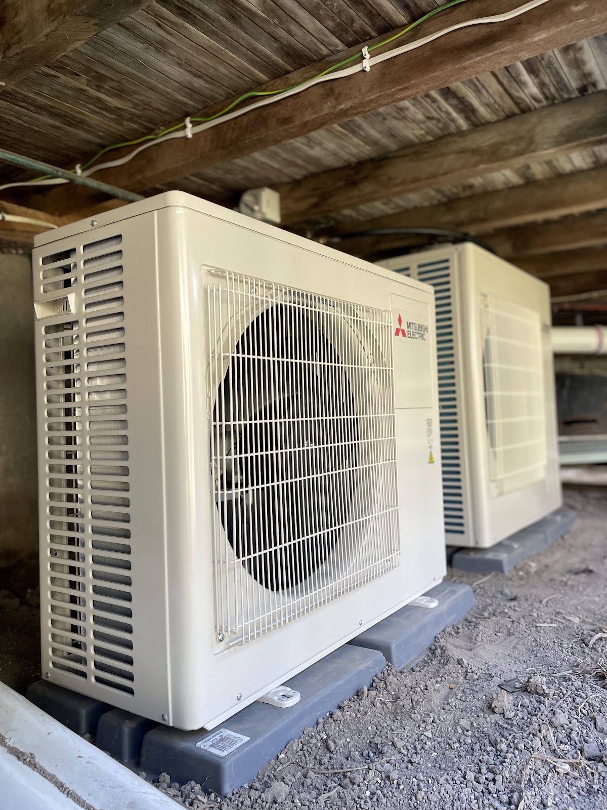 Woolgoolga AIR CONDITIONING & ELECTRICAL