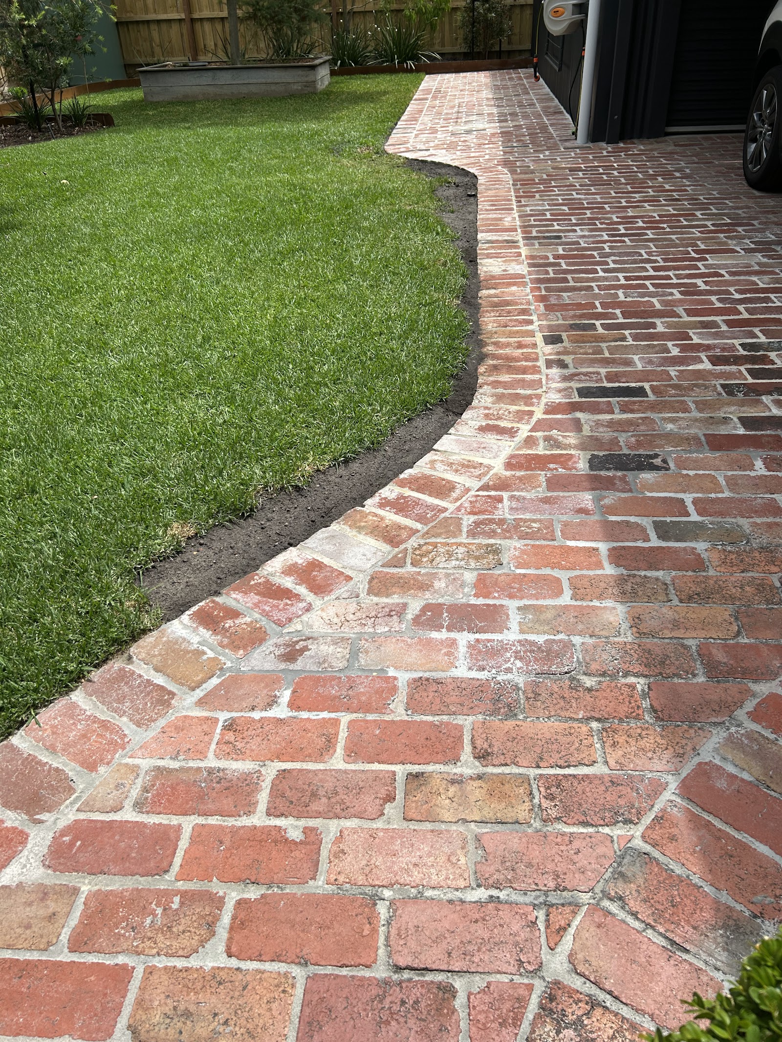 Zesty landscaping