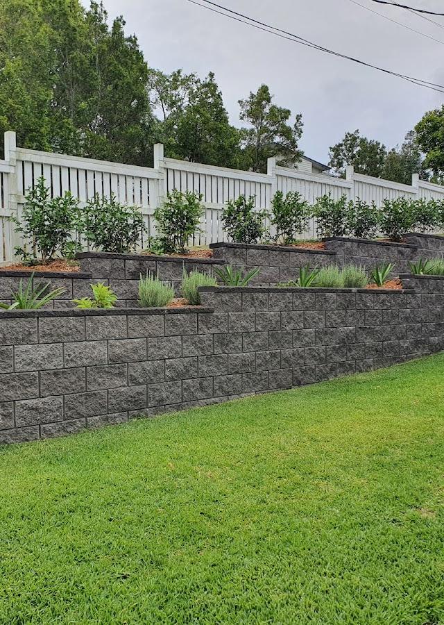 Able Landscapes - Retaining Walls & Fencing