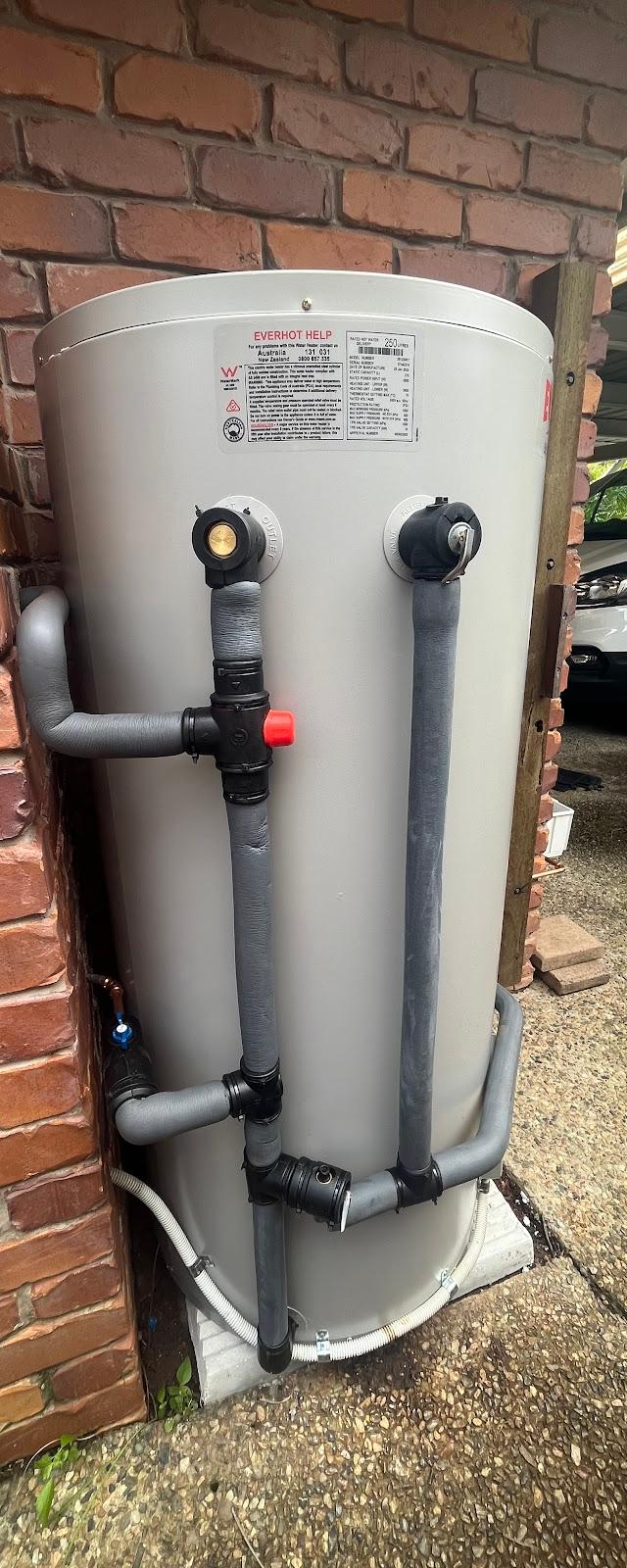 Alex Johnston Plumbing/ Hot Water