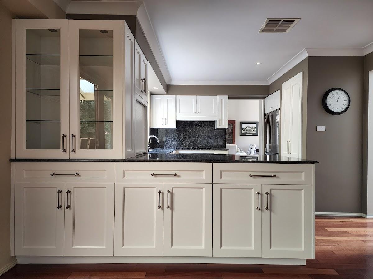 Artistic Decor. NSW - Expert Kitchen Spray Painting & Resurfacing in Sydney
