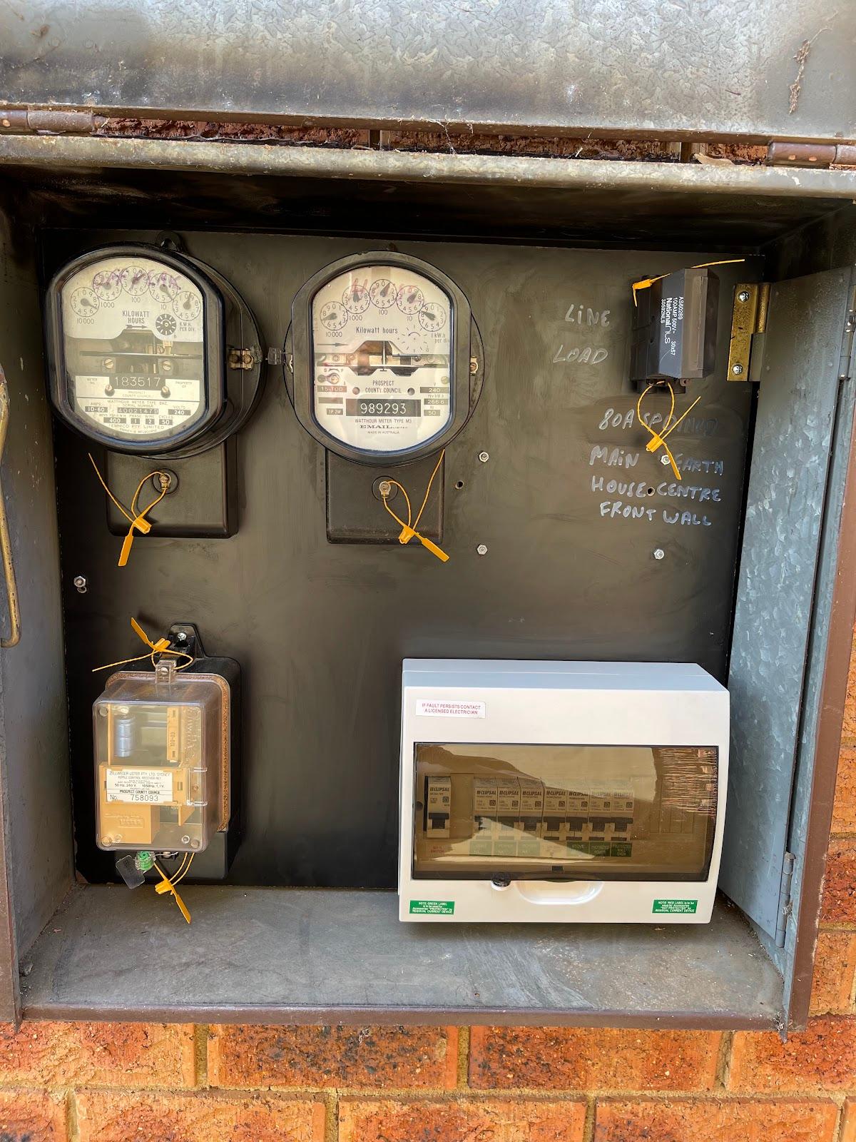 Aus Electrical and Data Services