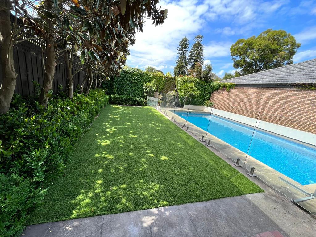 Australian Landscape Hub - Artificial Grass & Synthetic Turf | Retaining Walls Melbourne